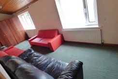Higher Reedley Road Flat – 2 bedrooms 1 reception room Higher Reedley Road Flat – 2 bedrooms 1 reception room