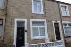 For Sale Pine Street Nelson BB9 9RB, 2 bed. 1 lounge, £79,995