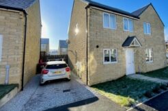 For Sale, New Hall Street Burnley BB10 1DR, 3 bed, offers around £152,000. For Sale, New Hall Street Burnley BB10 1DR, 3 bed, offers around £152,000.