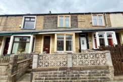 To Let, Albion Street Burnley BB11 4JG, 3 bedrooms, 2 reception rooms, £695 (pcm).